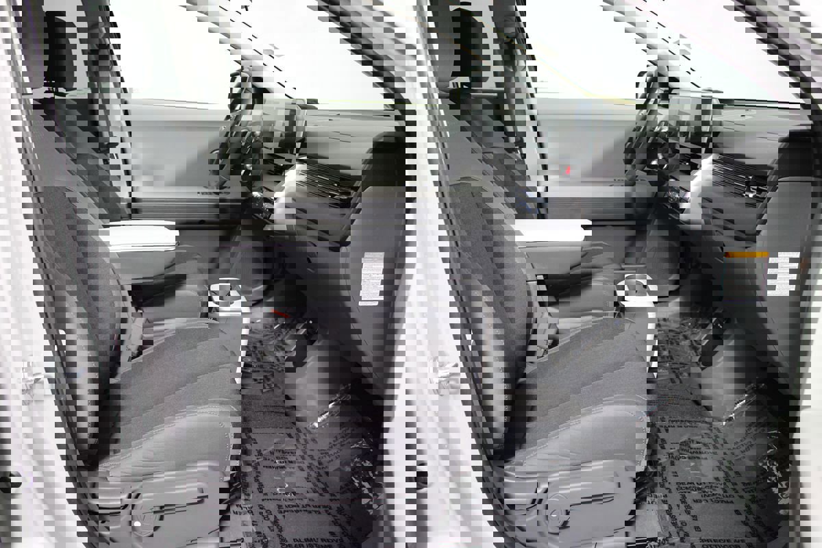 Used 2024 Hyundai Ioniq 5 SE image 15