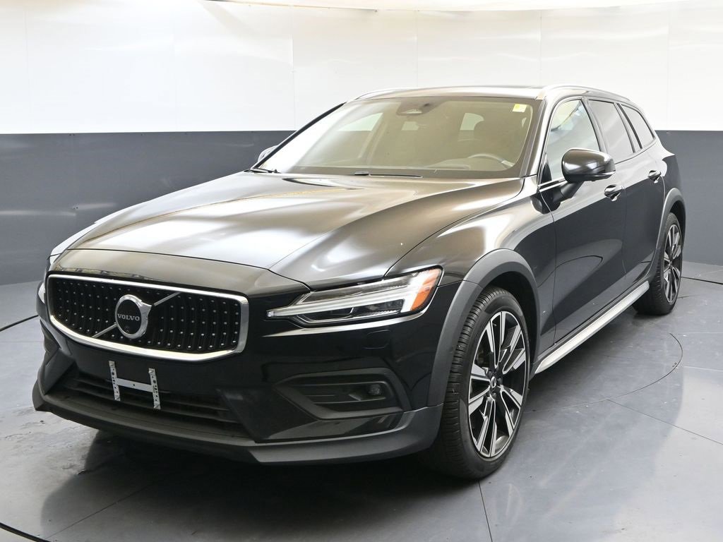 Certified 2024 Volvo V60 B5 Cross Country Ultimate