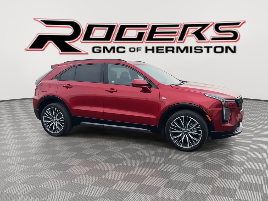 Used 2024 Cadillac XT4 Sport image 2