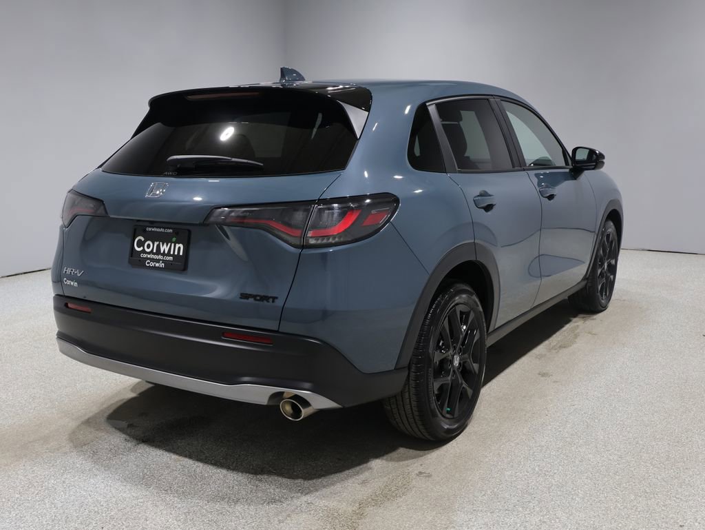 Used 2023 Honda HR-V Sport image 2