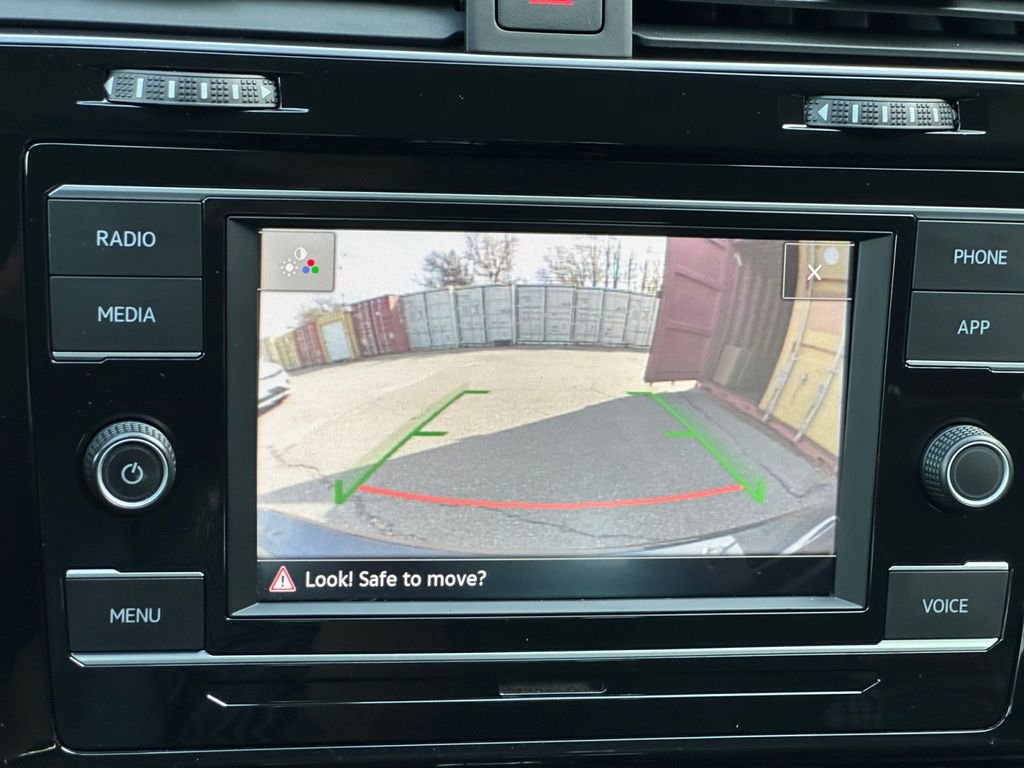 Used 2020 Volkswagen GTI S image 16