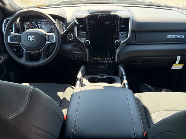New 2026 RAM 2500 Big Horn AWD/4WD image 32