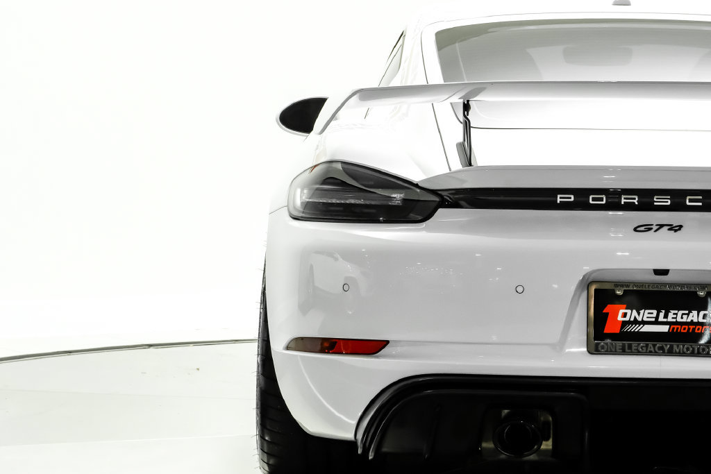 Used 2020 Porsche 718 Cayman GT4 RWD image 35