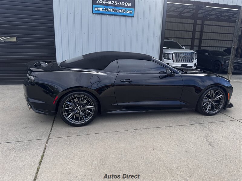 Used 2023 Chevrolet Camaro ZL1 RWD image 26