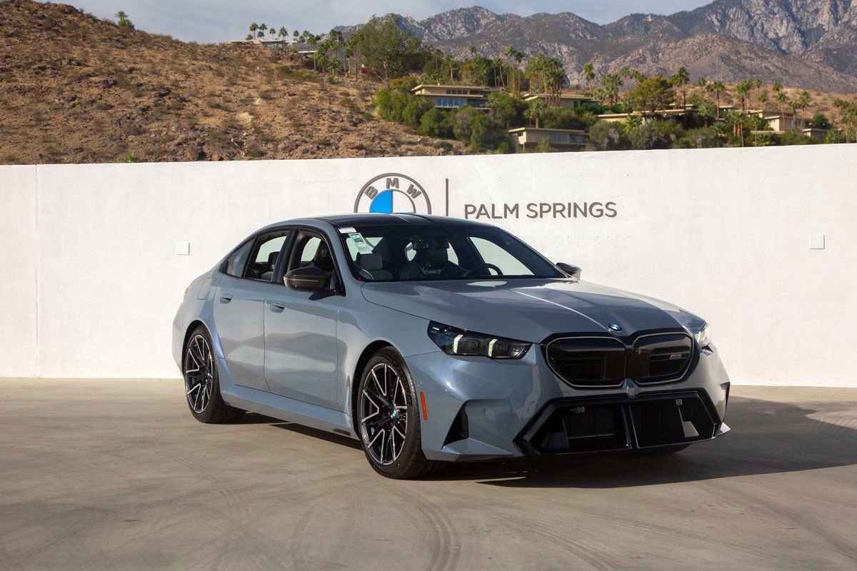 New 2026 BMW M5 w/ Carbon Package image 8