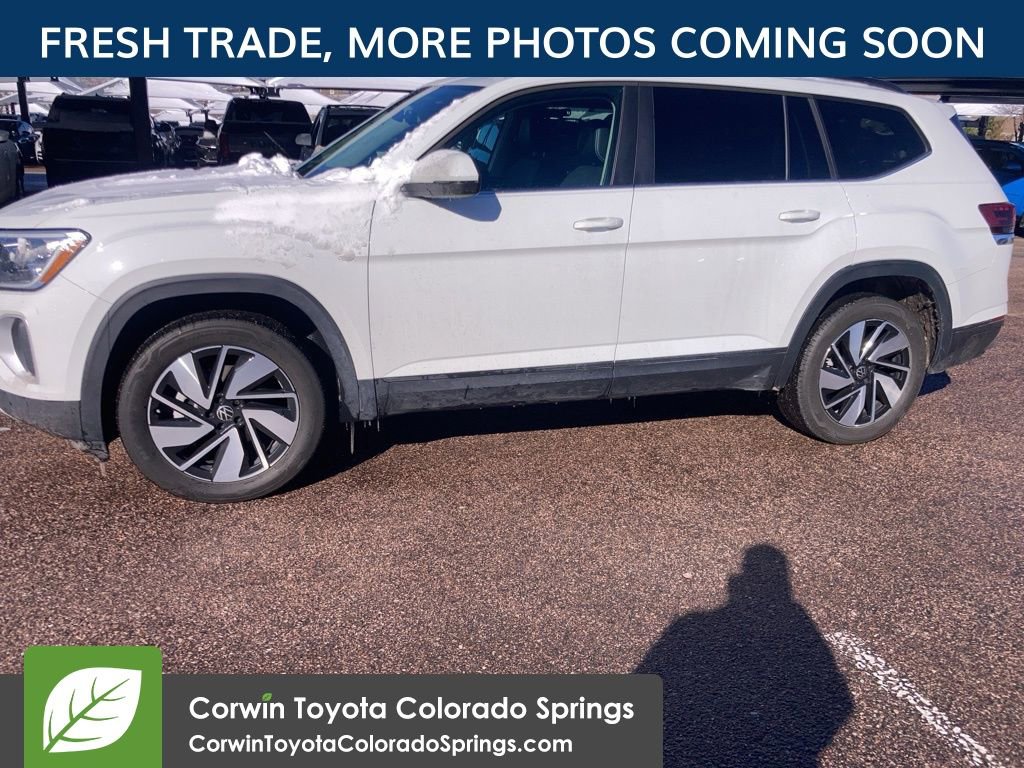 Used 2024 Volkswagen Atlas SE image 4