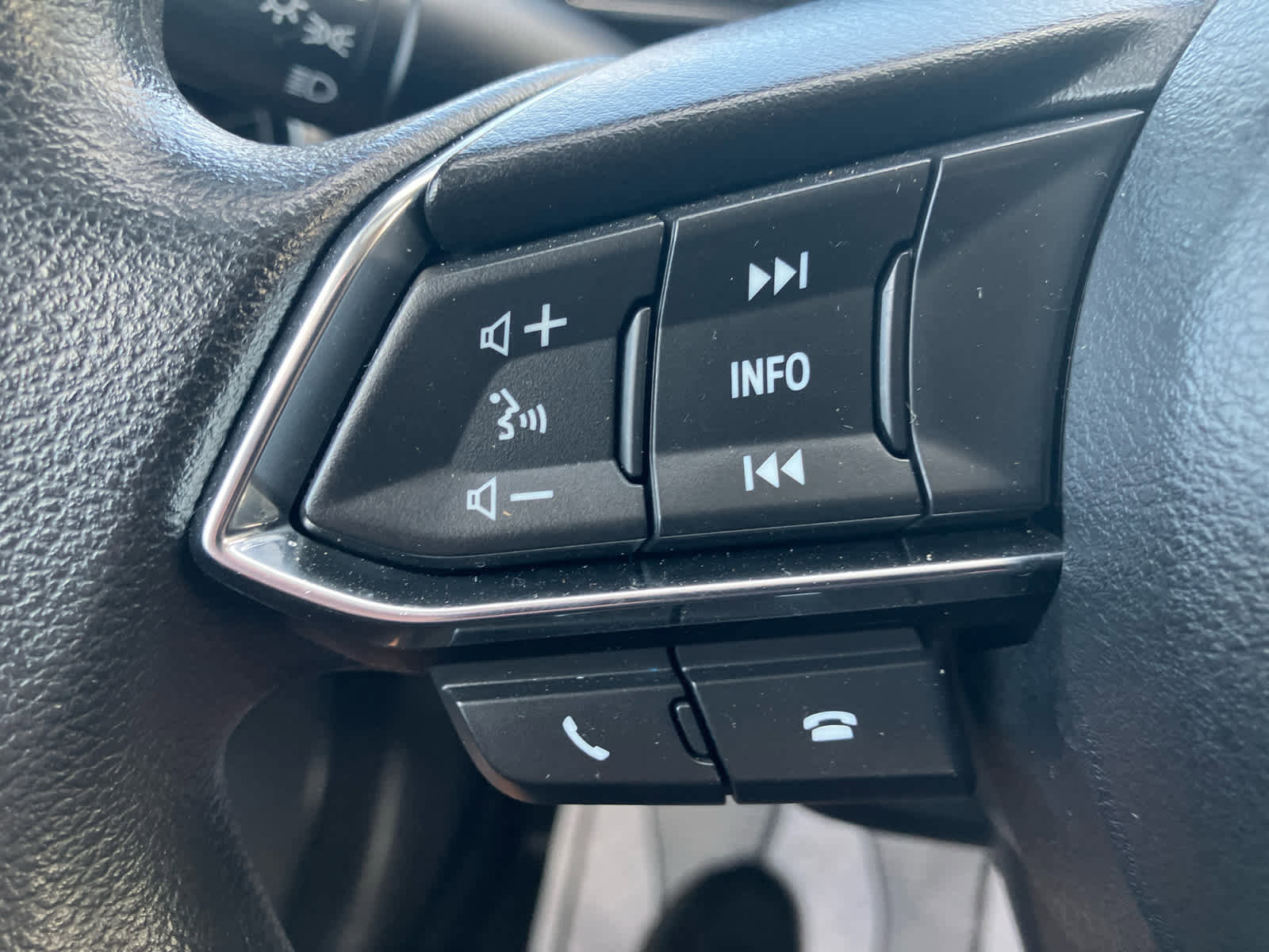 Used 2020 MAZDA CX-3 Sport image 16