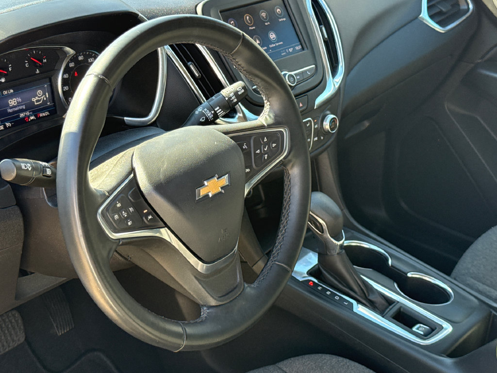 Used 2024 Chevrolet Equinox LT FWD image 17