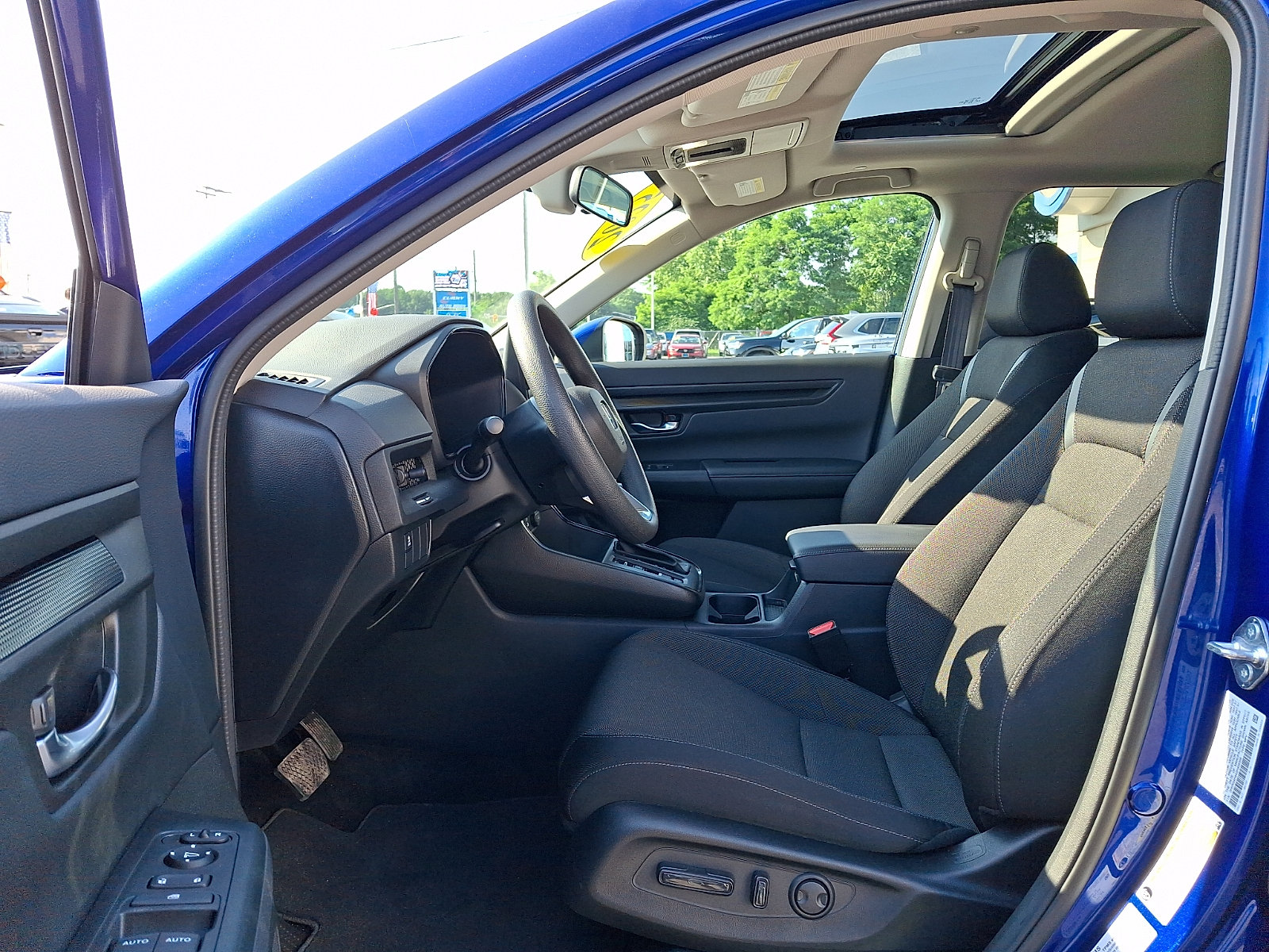 Certified 2025 Honda CR-V EX image 14
