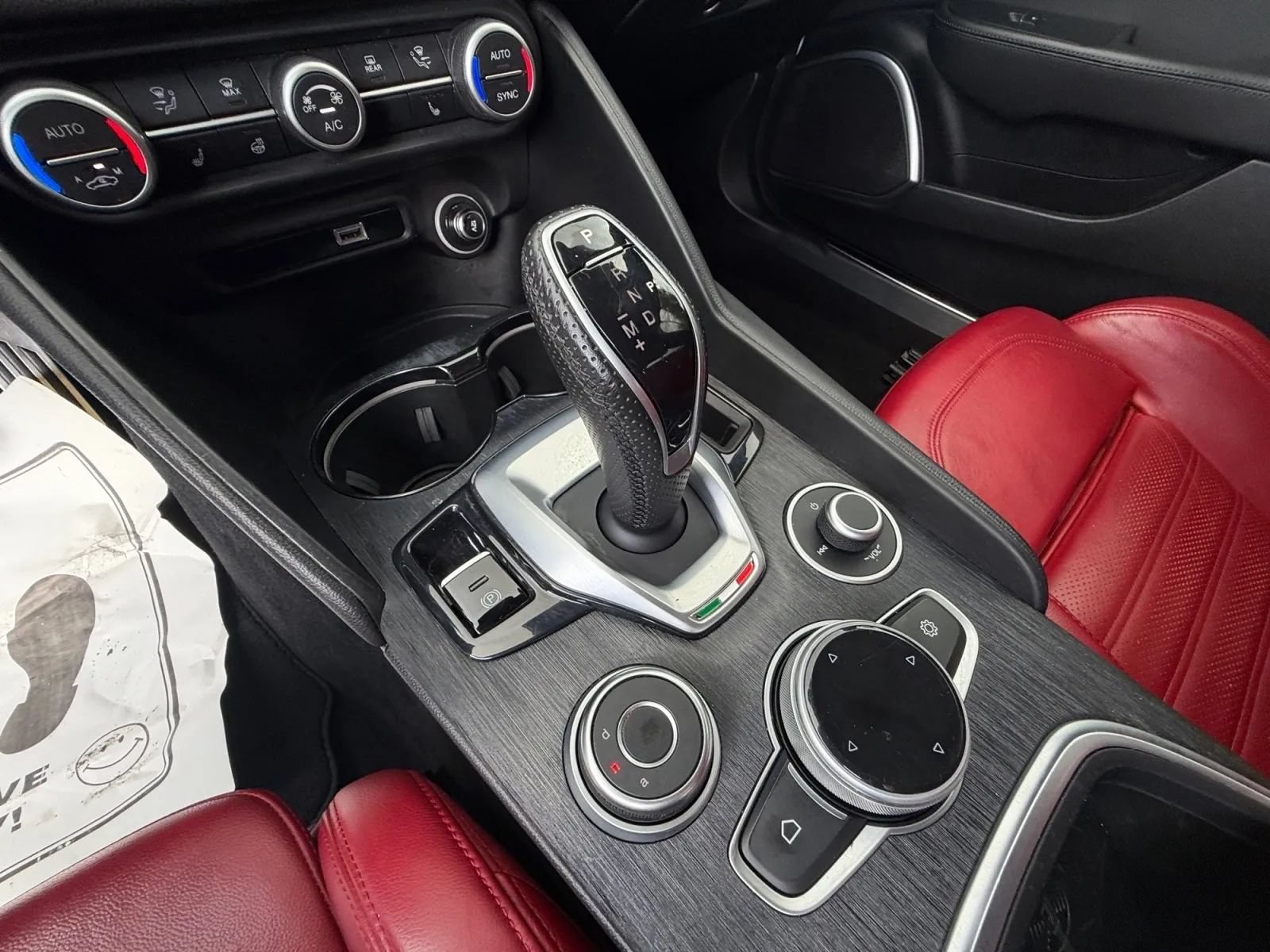 Used 2023 Alfa Romeo Giulia Sprint RWD image 24