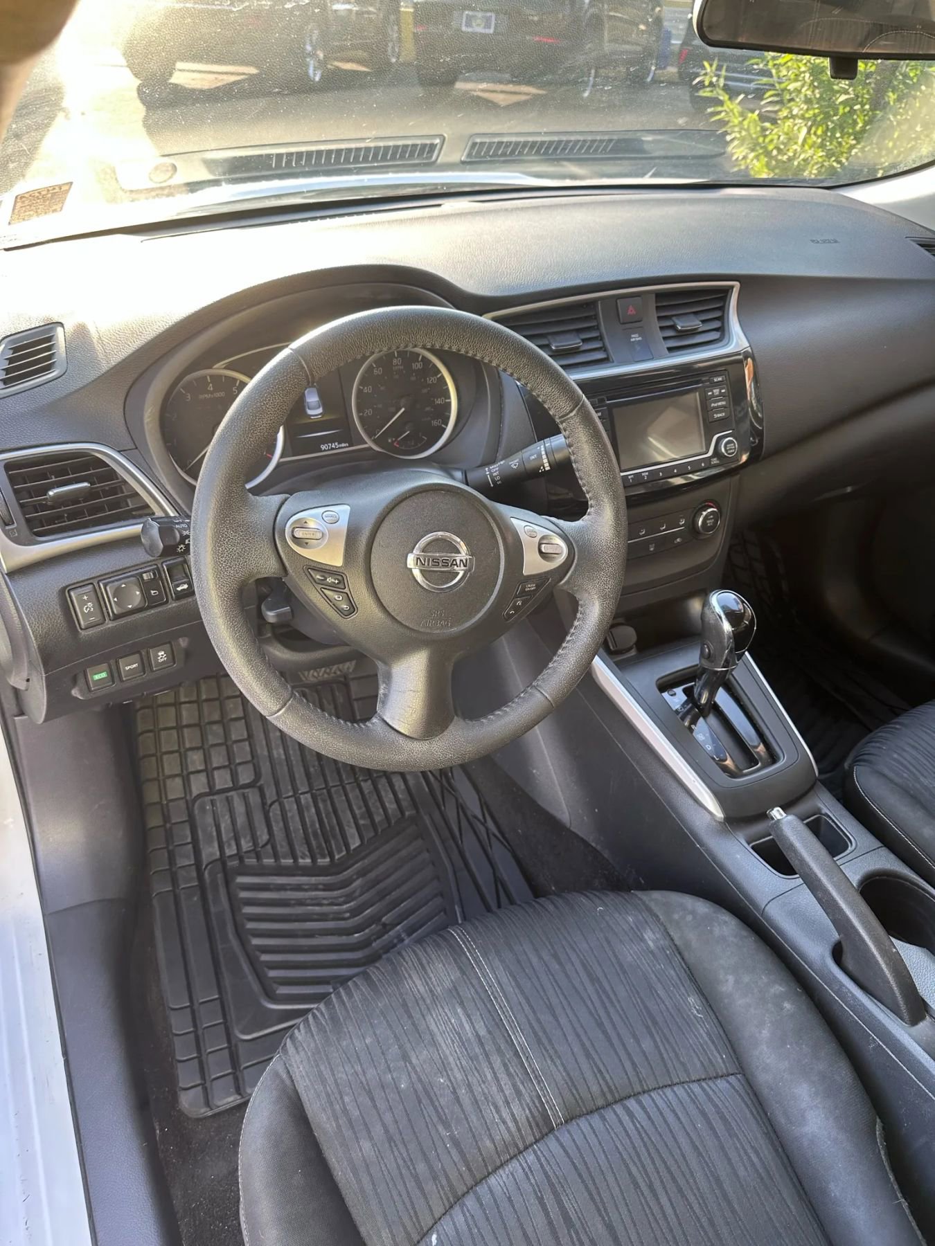 Used 2017 Nissan Sentra SV image 13