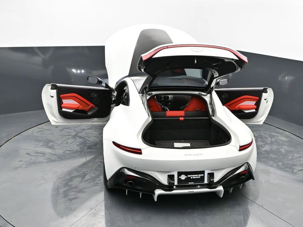Used 2019 Aston Martin V8 Vantage Coupe image 49