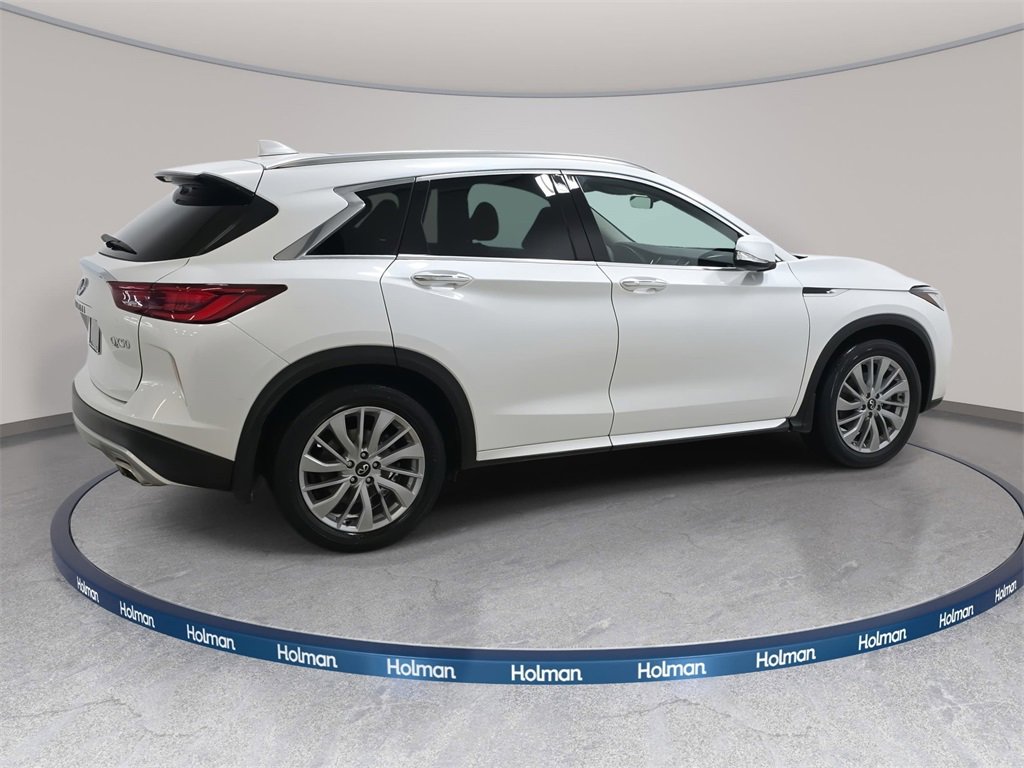 Certified 2023 INFINITI QX50 Luxe image 5