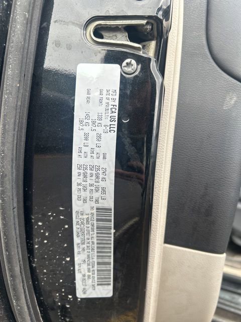 Used 2019 Chrysler Pacifica Limited image 16