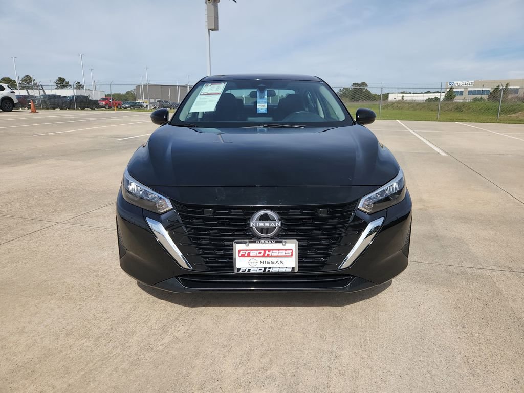 Used 2025 Nissan Sentra S image 9