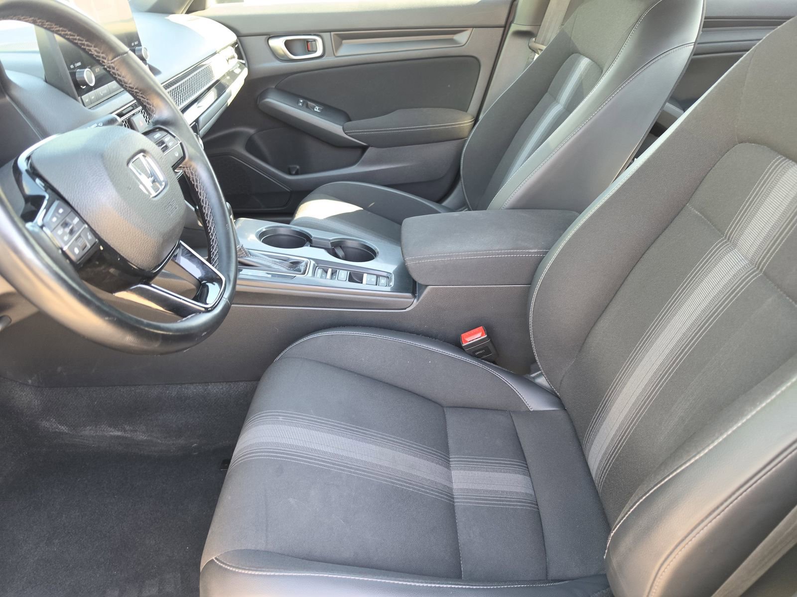 Used 2022 Honda Civic Sport image 12