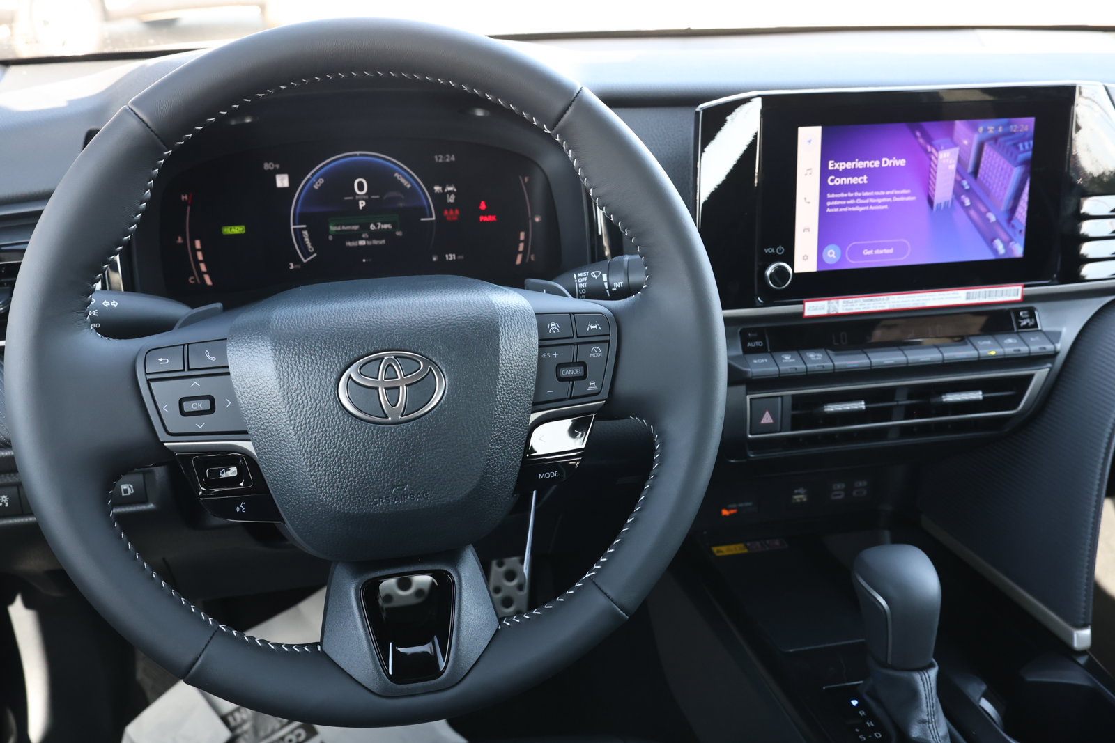 New 2027 Toyota Camry SE w/ Convenience Package FWD image 16