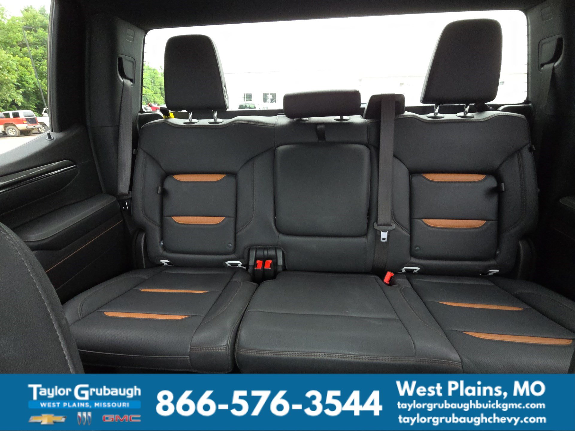 Certified 2025 GMC Sierra 1500 AT4 AWD/4WD image 27