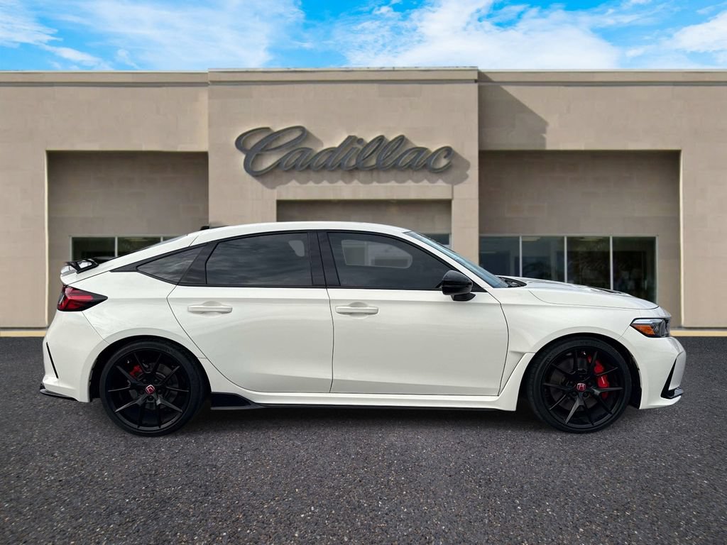 Used 2025 Honda Civic Type R image 2