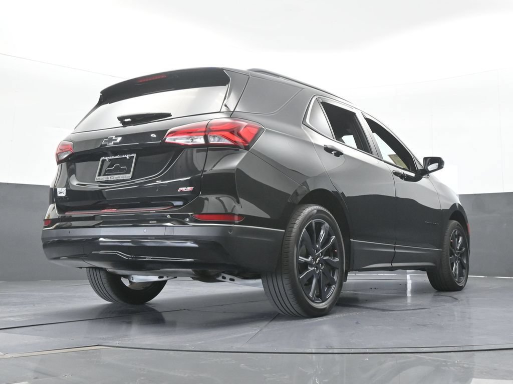 Used 2024 Chevrolet Equinox RS FWD image 28