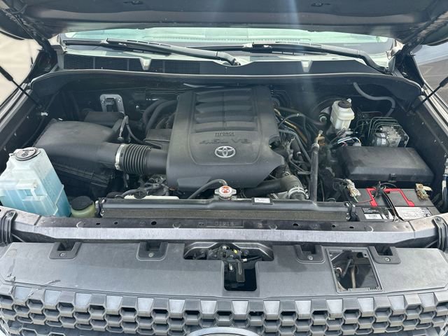 Used 2019 Toyota Tundra SR5 AWD/4WD image 29