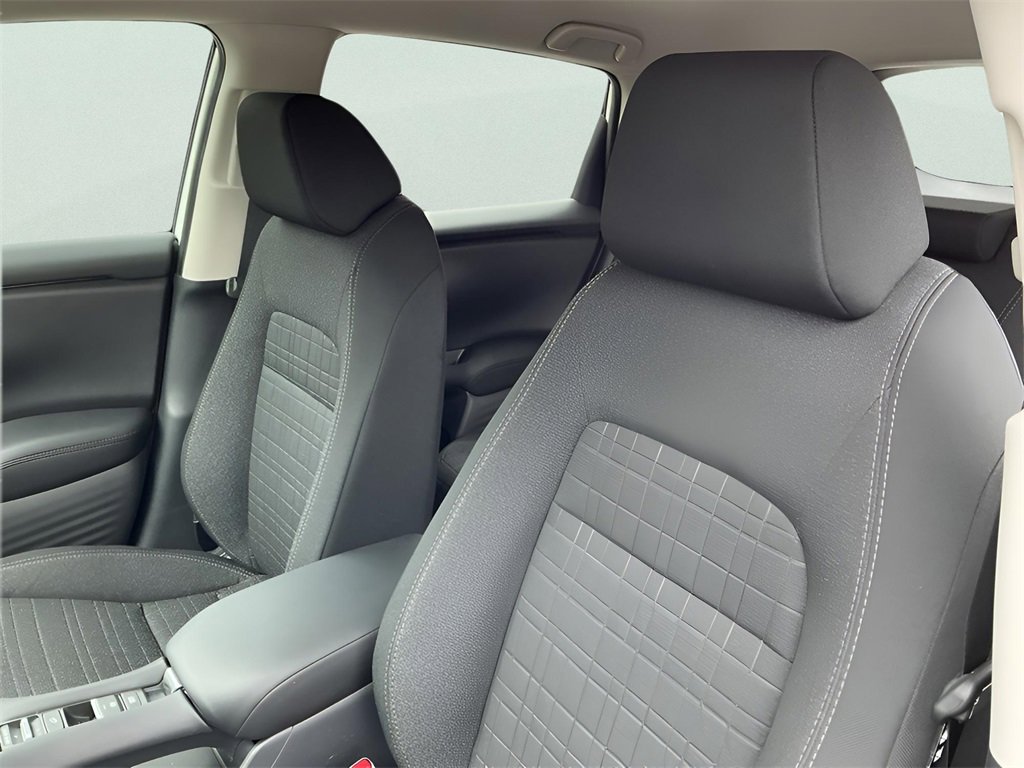 New 2026 Honda HR-V LX image 21