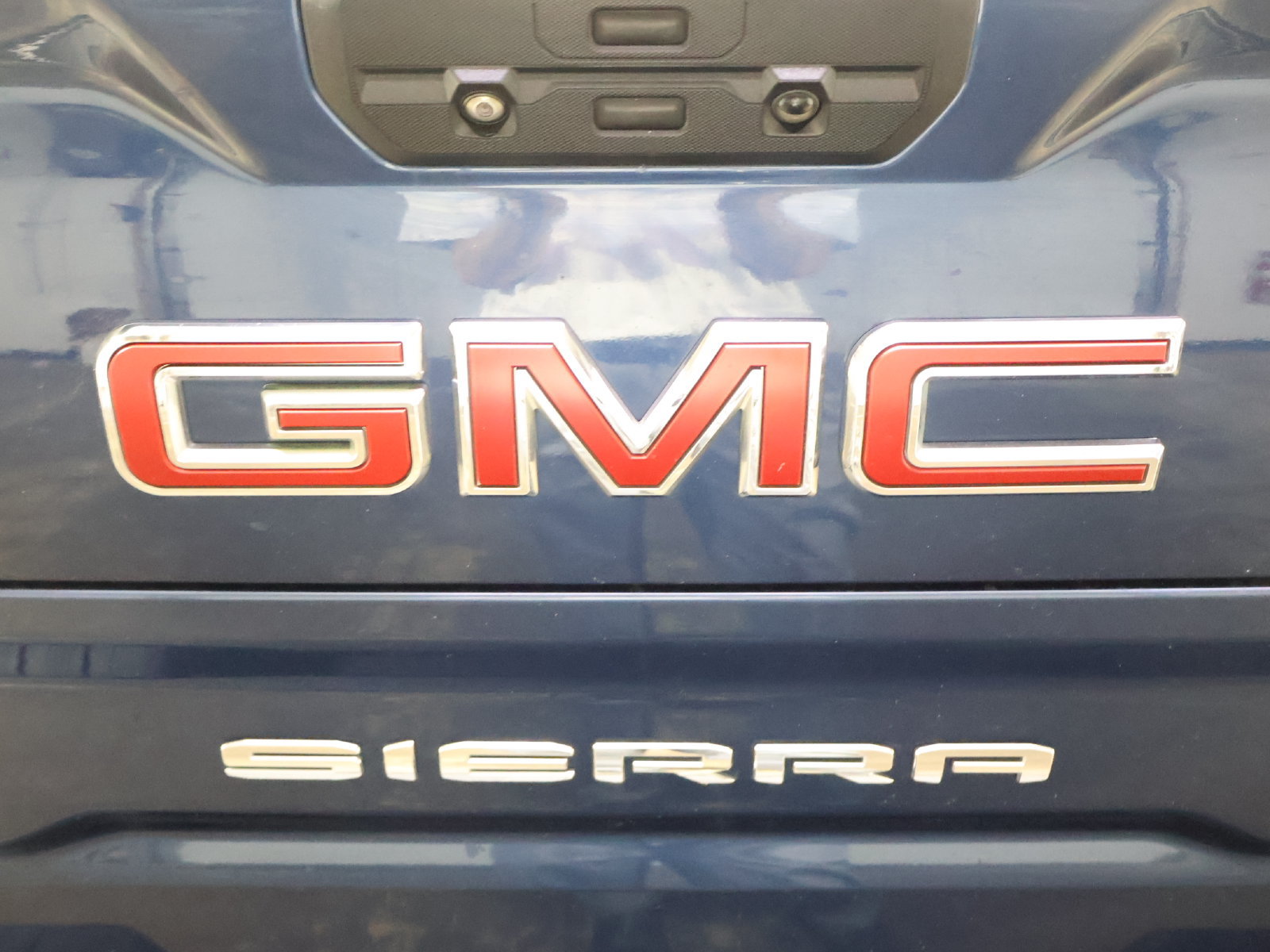 Used 2019 GMC Sierra 1500 AT4 w/ AT4 Premium Package AWD/4WD image 8