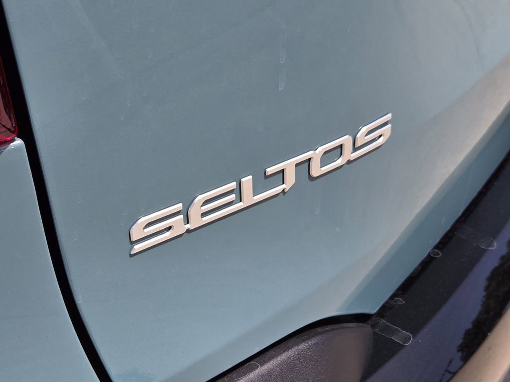 New 2026 Kia Seltos EX FWD image 7
