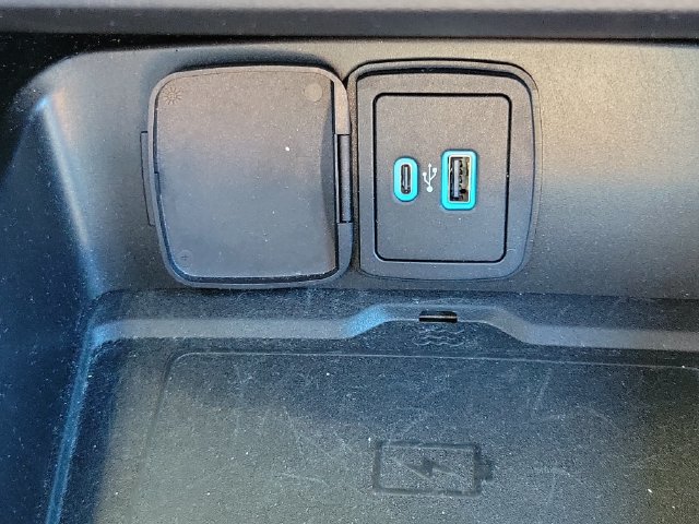 Used 2023 Ford Bronco Wildtrak AWD/4WD image 18