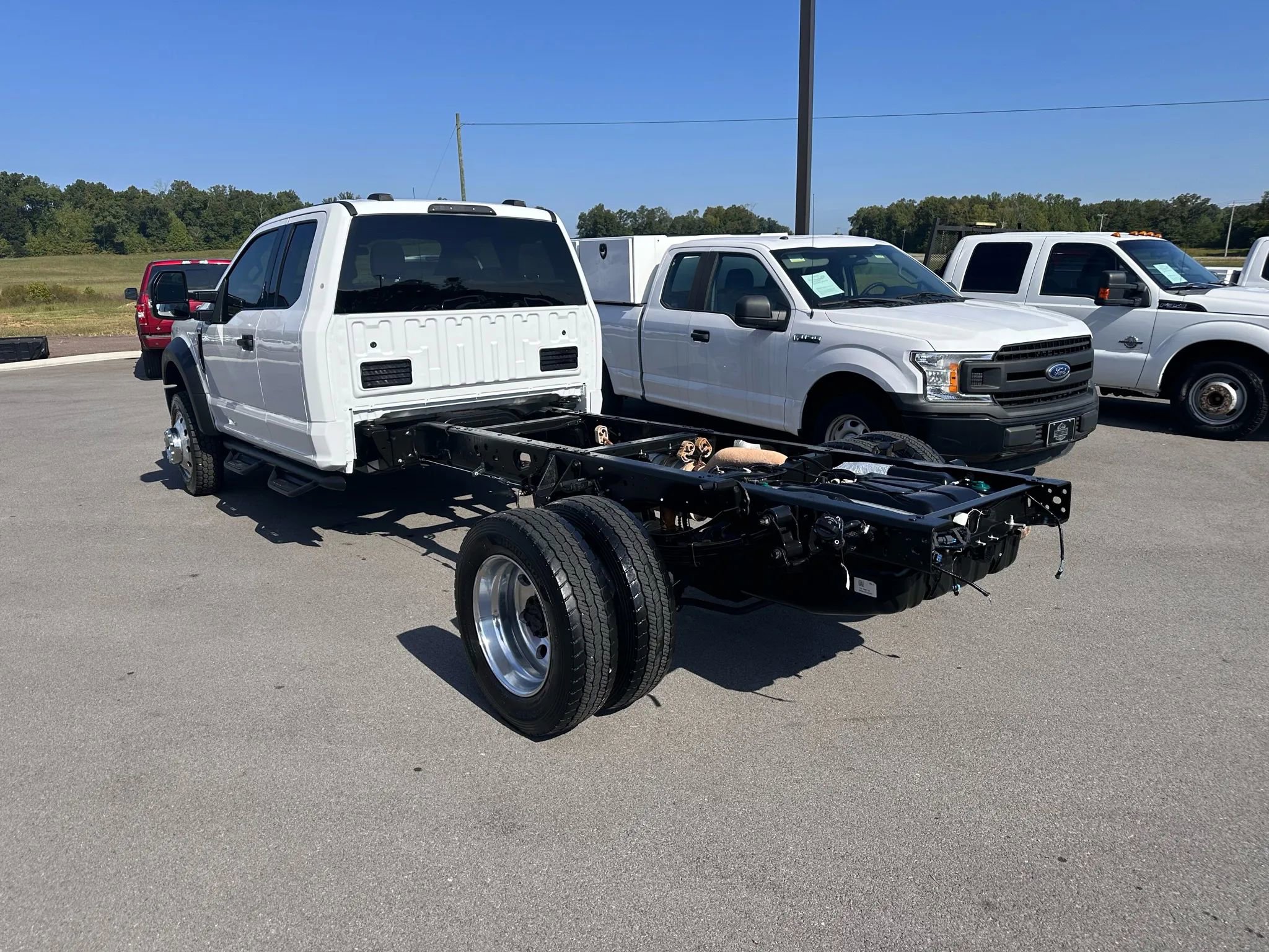 Used 2021 Ford F550 4x4 SuperCab Super Duty w/ XLT Value Package image 3