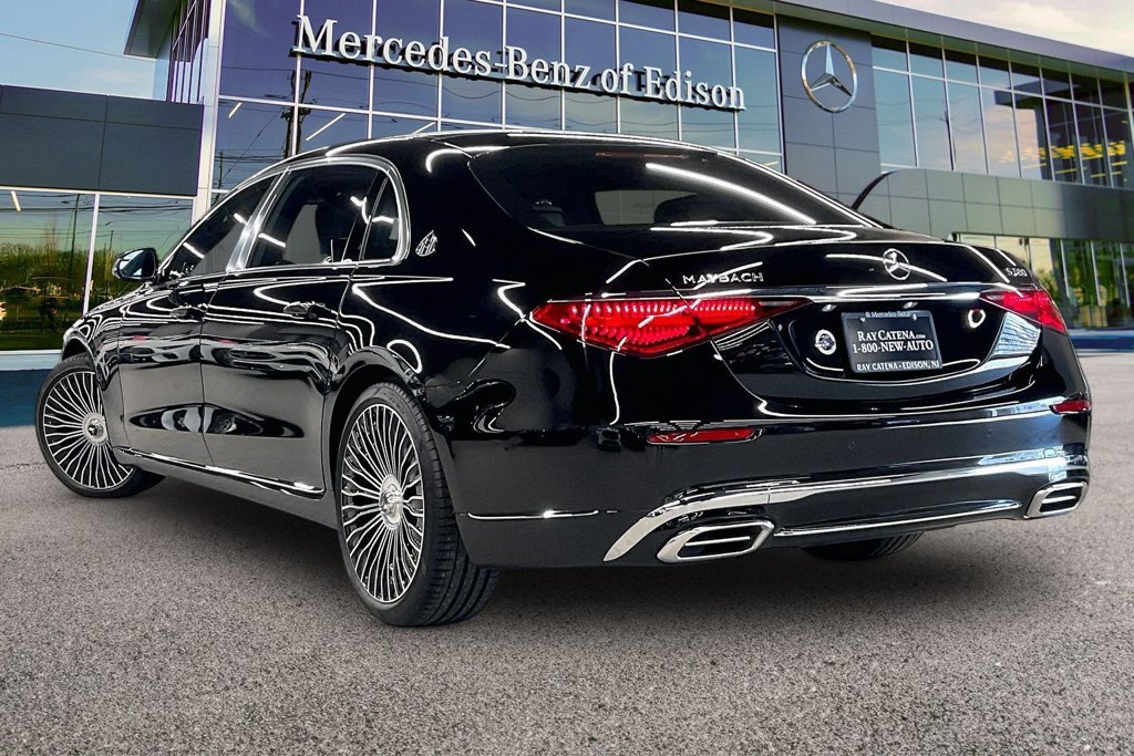 New 2026 Mercedes-Benz Maybach S 580 4MATIC image 3