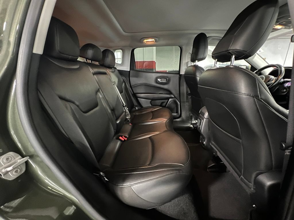 Used 2020 Jeep Compass Limited AWD/4WD image 20
