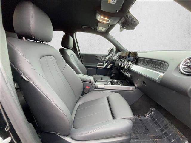 Certified 2025 Mercedes-Benz GLB 250 4MATIC image 19