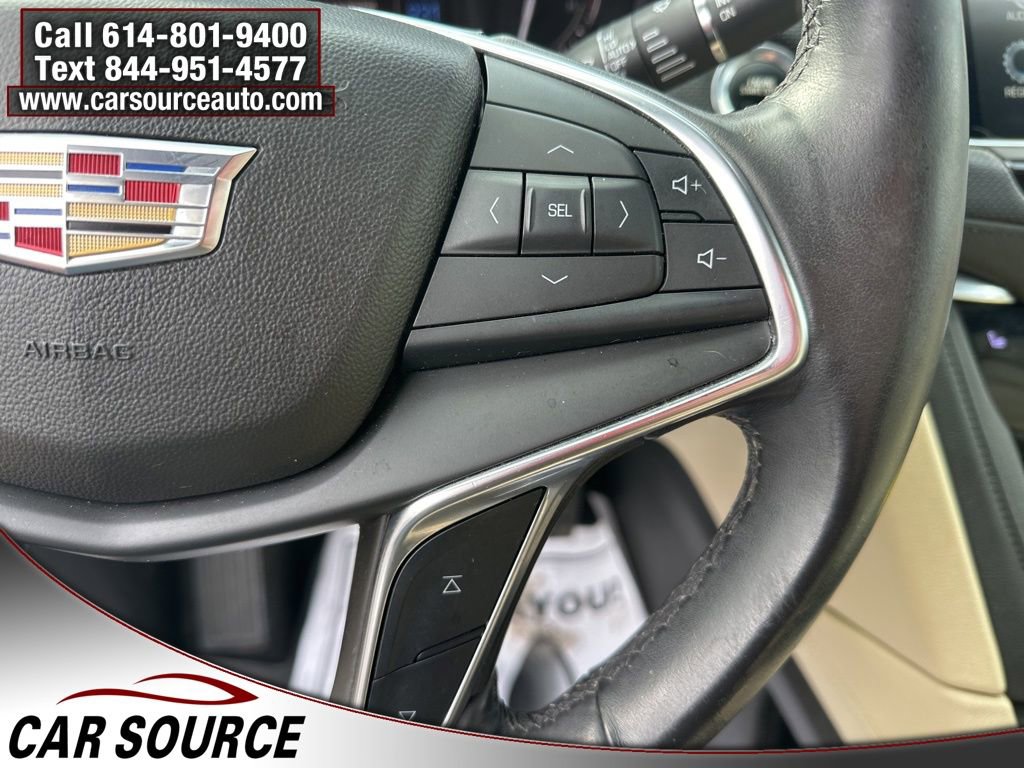 Used 2017 Cadillac XT5 Luxury image 21
