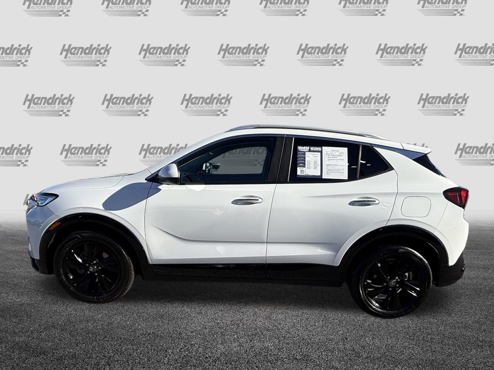 Used 2024 Buick Encore GX Sport Touring FWD image 7