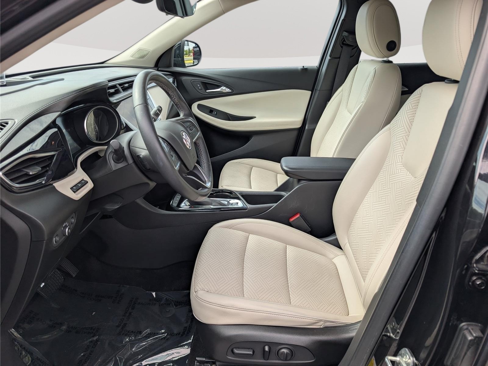 Used 2022 Buick Encore GX Essence w/ Advanced Technology Package AWD/4WD image 16