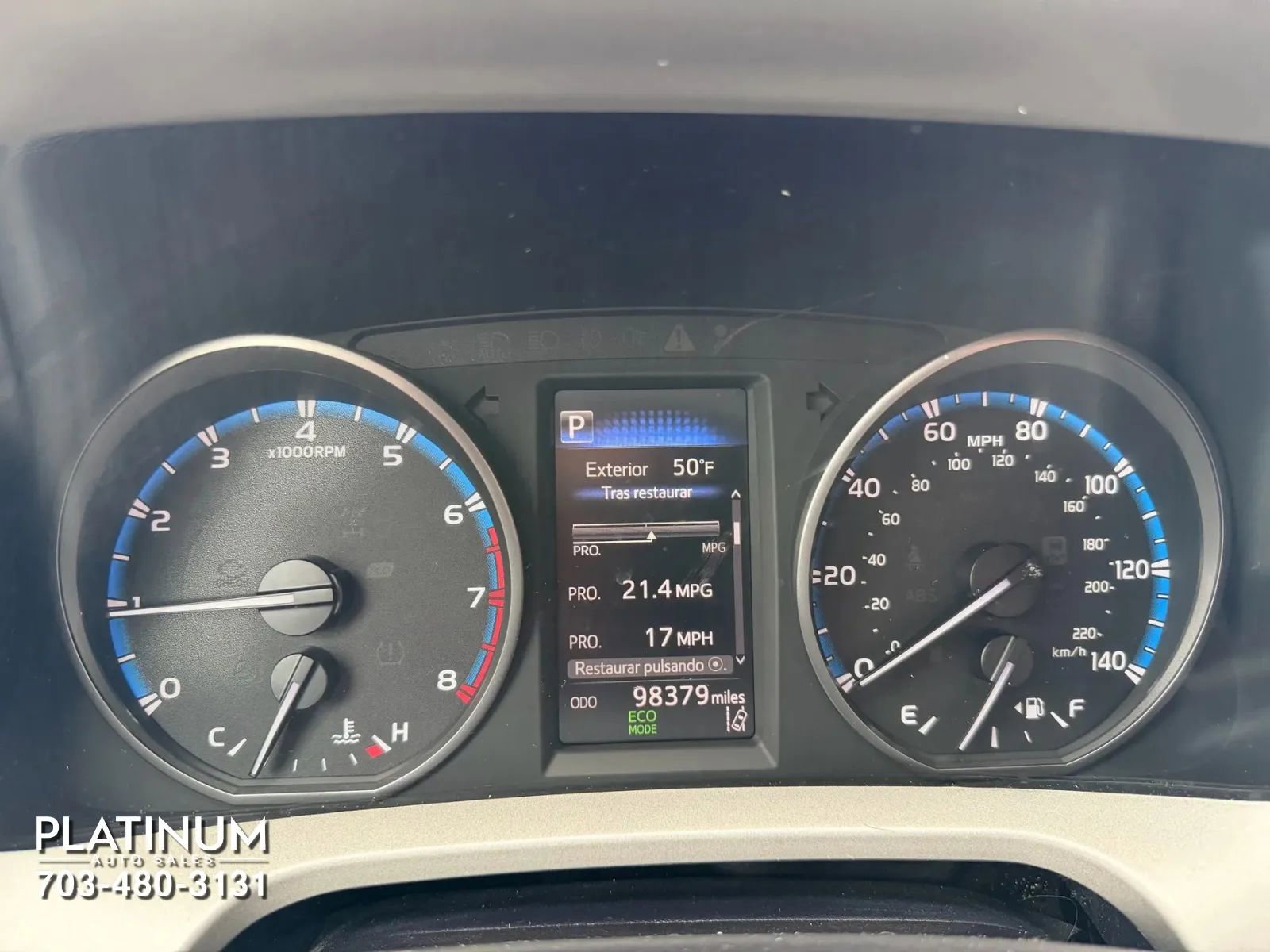 Used 2018 Toyota RAV4 XLE image 8