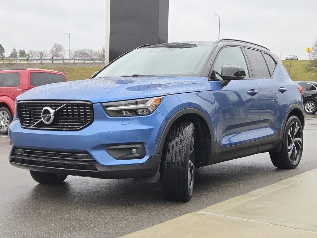 Used 2019 Volvo XC40 T5 R-Design image 25