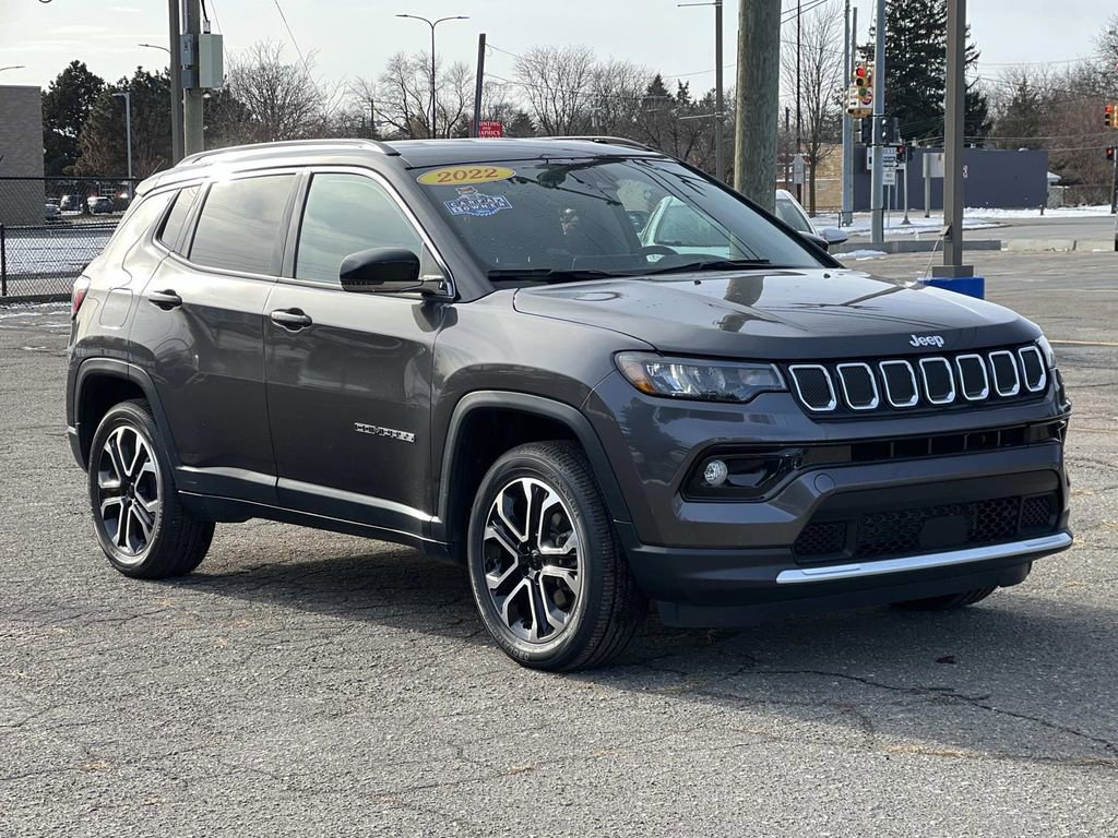 Used 2022 Jeep Compass Limited image 7