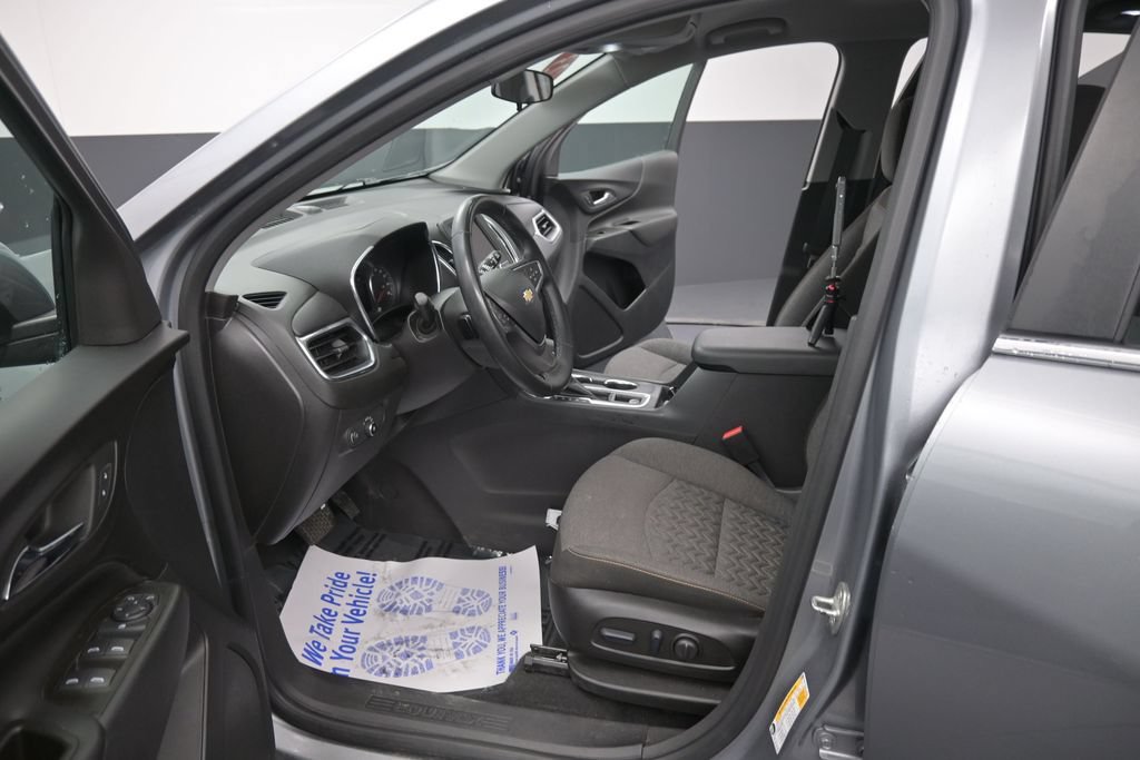 Used 2023 Chevrolet Equinox LT AWD/4WD image 33