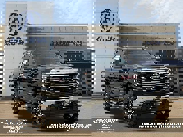 Used 2022 GMC Sierra 1500 SLT image 1