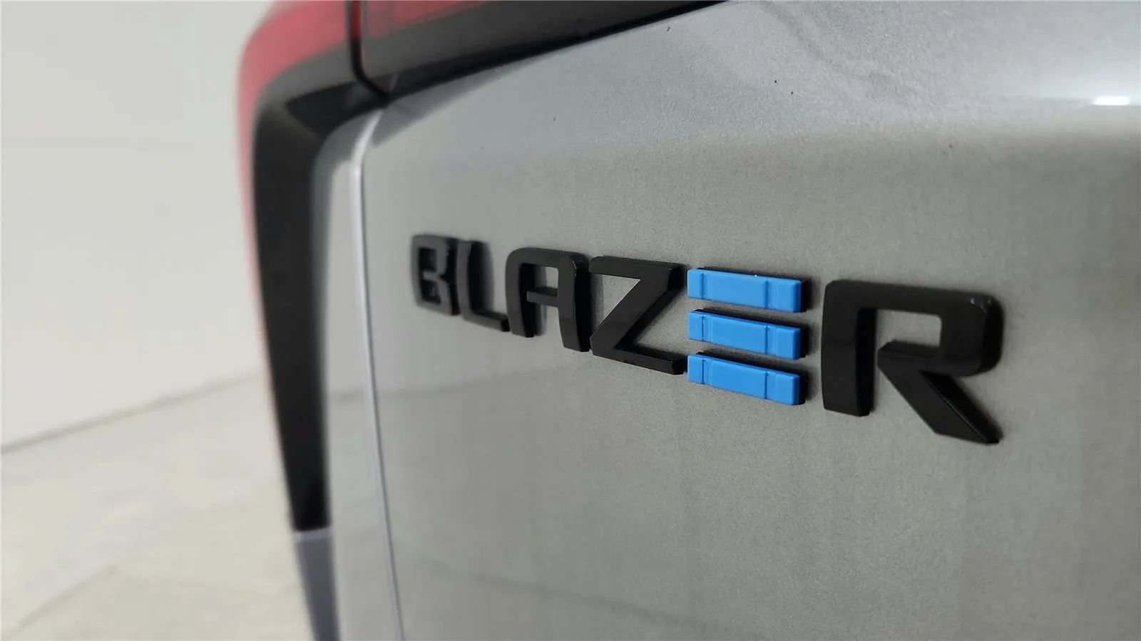 New 2025 Chevrolet Blazer EV RS RWD image 29