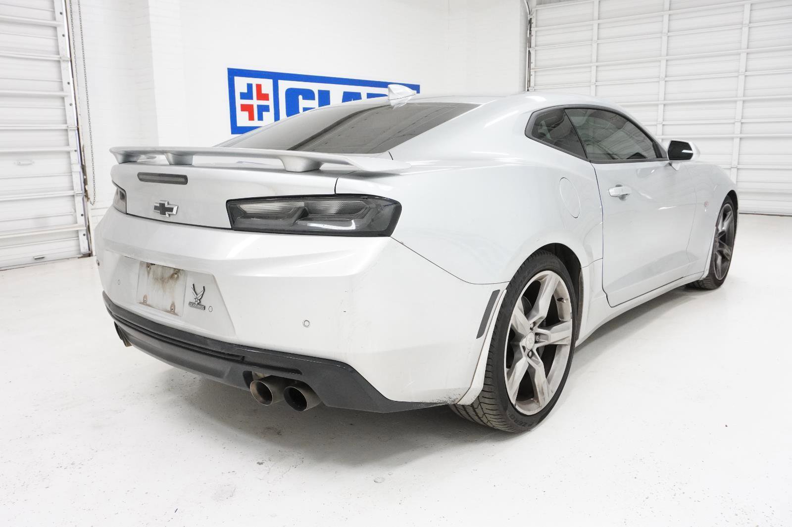 Used 2018 Chevrolet Camaro SS image 5