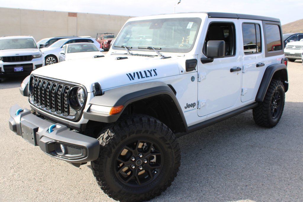 Used 2024 Jeep Wrangler Unlimited image 1
