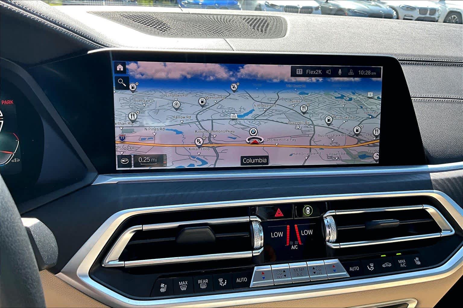 Used 2022 BMW X7 xDrive40i w/ Premium Package AWD/4WD image 36