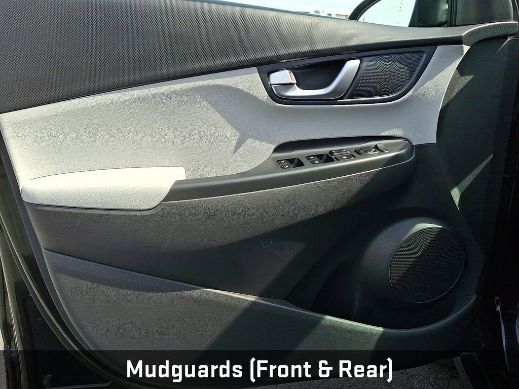 Used 2023 Hyundai Kona SE image 15