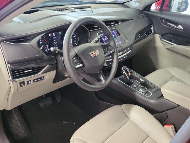 Certified 2022 Cadillac XT4 Premium Luxury w/ Technology Package FWD image 10
