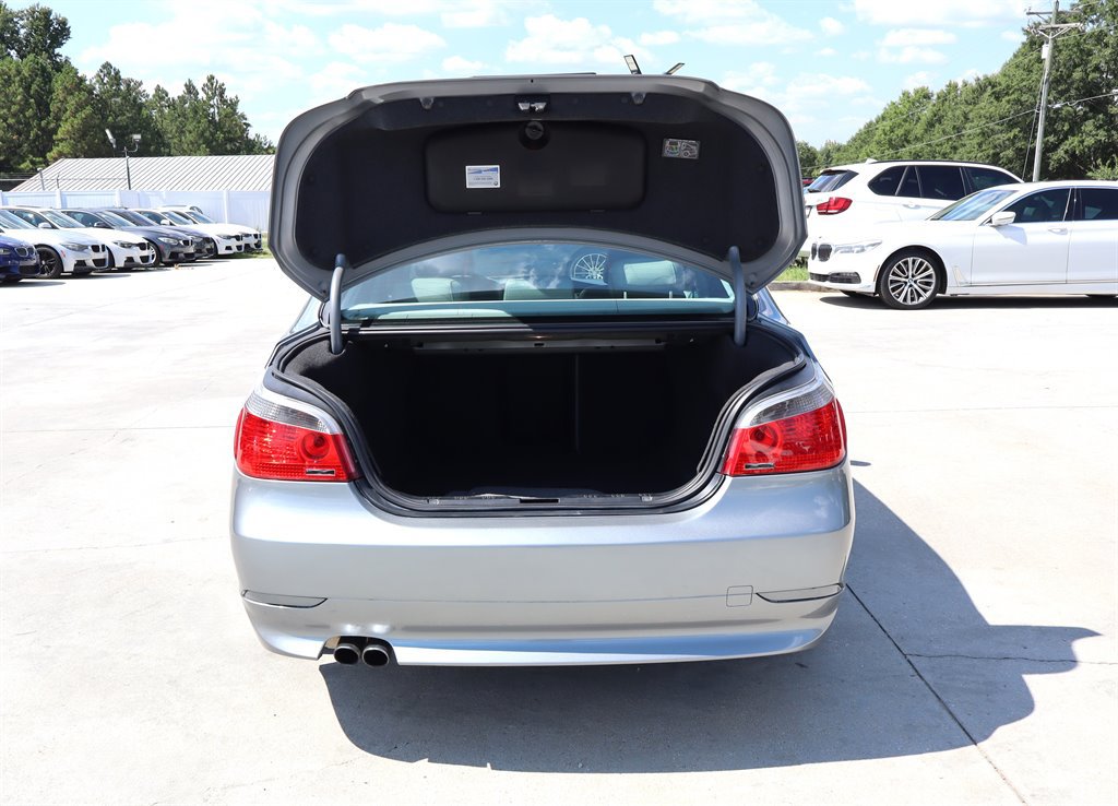 Used 2004 BMW 530i Sedan RWD image 35