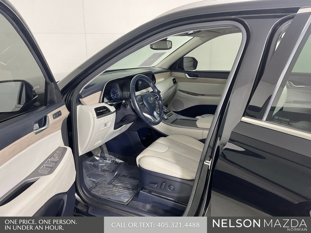 Used 2022 Hyundai Palisade SEL w/ Premium Package FWD image 12