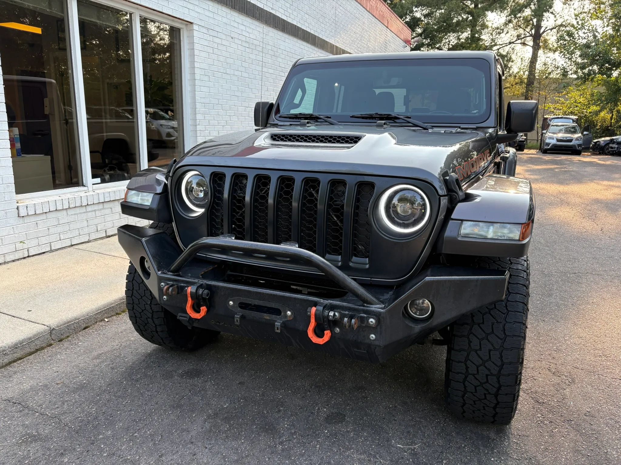 Used 2022 Jeep Gladiator Mojave w/ Cold Weather Group AWD/4WD image 2